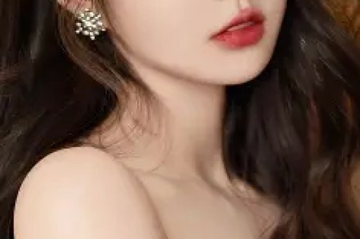 女游客划龙舟被颠翻外衣滑落表情销魂身份曝光鼓手爆料更多 女游客划龙舟被颠翻外衣滑落表情销魂身份曝光鼓手爆料更多